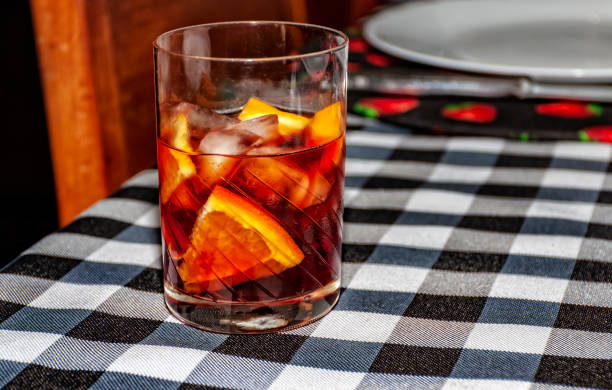 what is vermouth rosso illustration