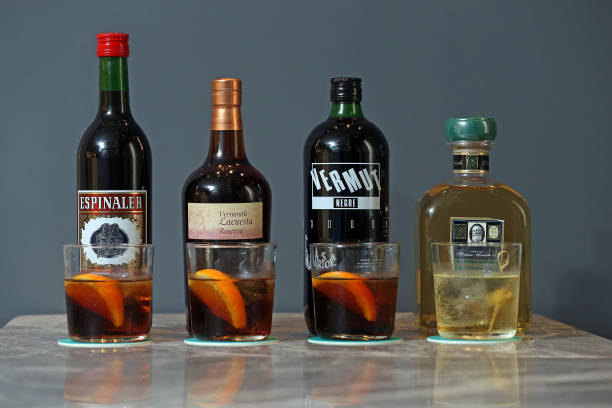 what is white vermouth illustration
