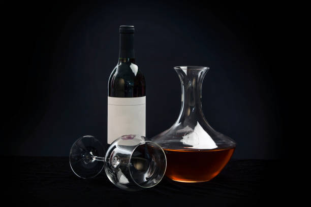 how long can wine sit in a decanter