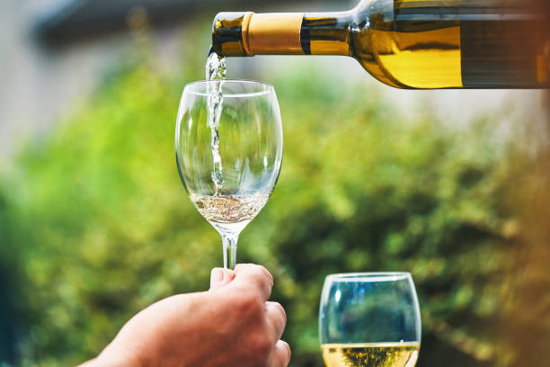 how long does open white wine last guide