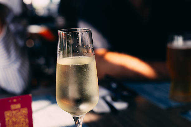 how long does prosecco last guide