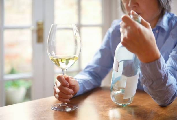how long white wine last after opening illustration