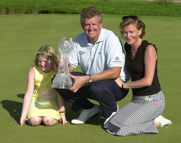 how to open cork without opener illustration