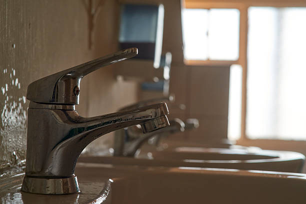 tap line cleaning services illustration