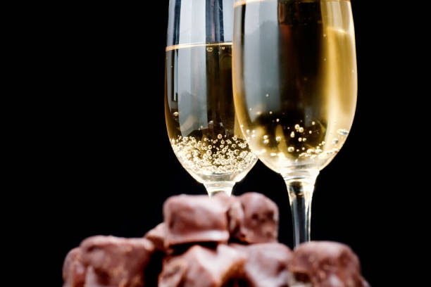 what dessert pairs well with champagne guide