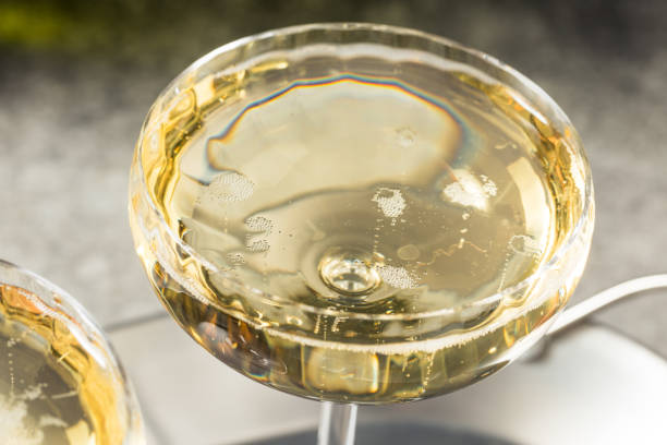 what is blanc de blanc champagne illustration