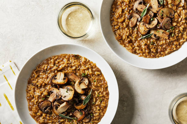 what wine goes with mushroom risotto illustration