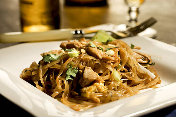 what wine goes with pad thai illustration