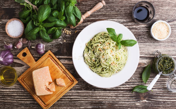what wine goes with pesto pasta