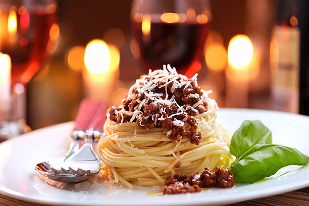 what wine goes with spaghetti bolognese guide