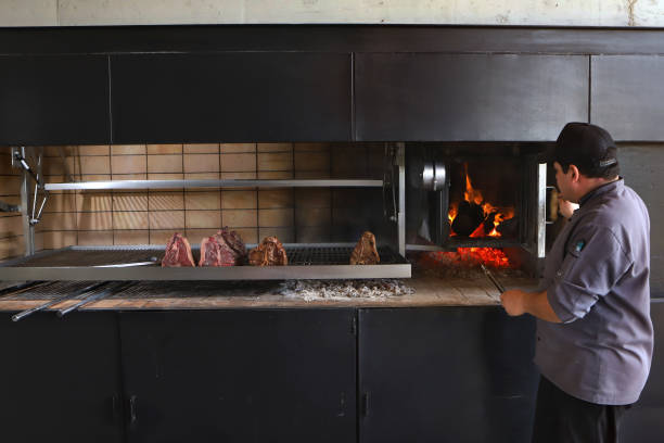 what wine pairs with steak illustration