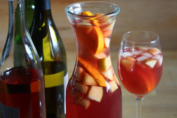 what wine to use for sangria illustration