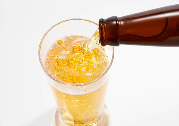 beer glass filling from bottom guide
