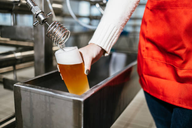 bottom up filling beer illustration