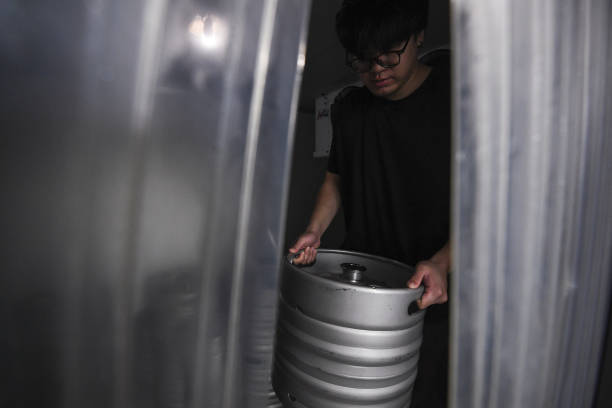 home brew beer keg illustration