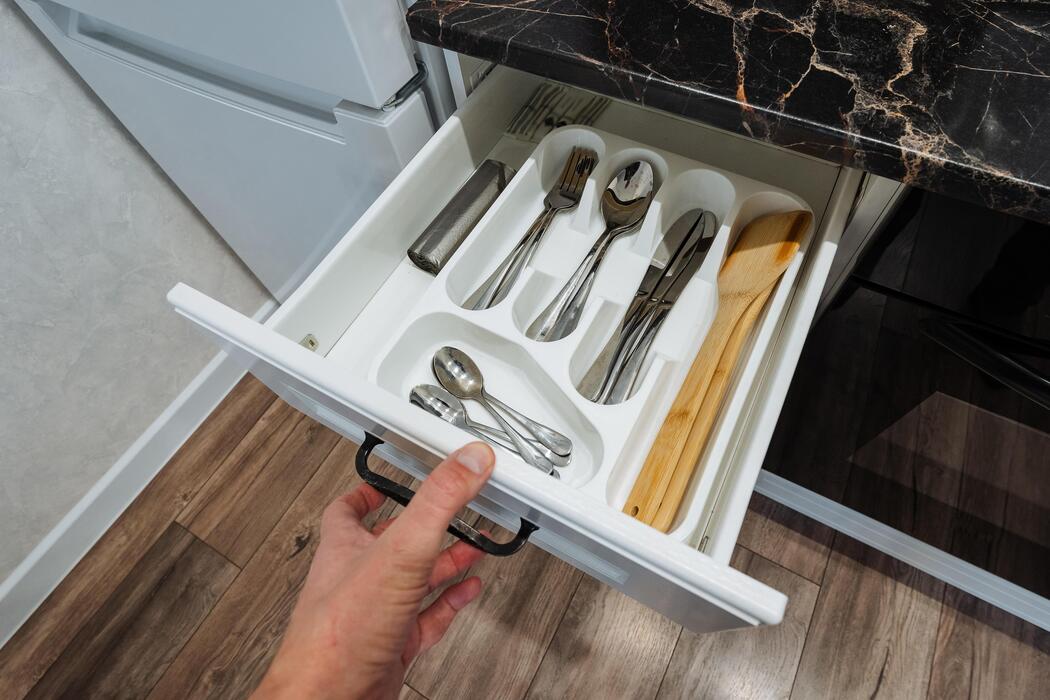 under cabinet pod holder info 2